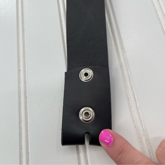 Embossed Cross Bones and Stars Brown Genuine Leather Belt Size XL - Picture 7 of 11